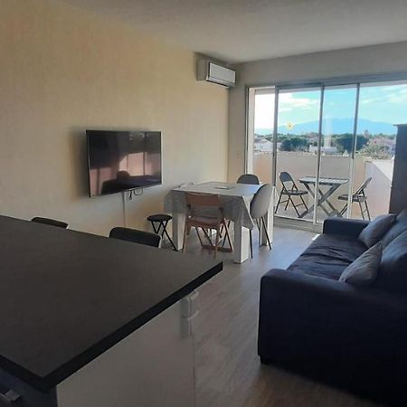 Residence De La Plage Appart A 2 Pas De La Plage Et Du Marche Сен-Сіпріян Екстер'єр фото
